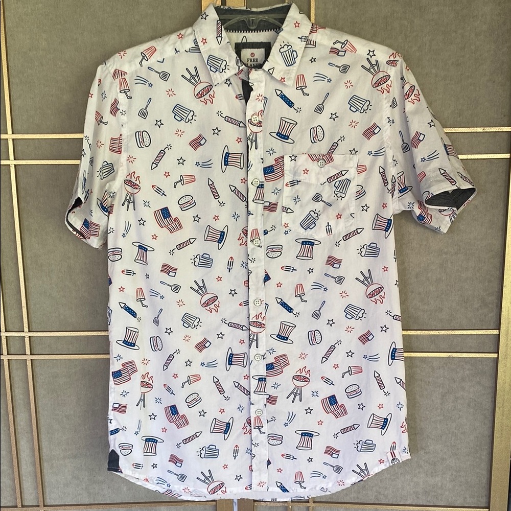Free Planet Button front shirt, men’s size small
